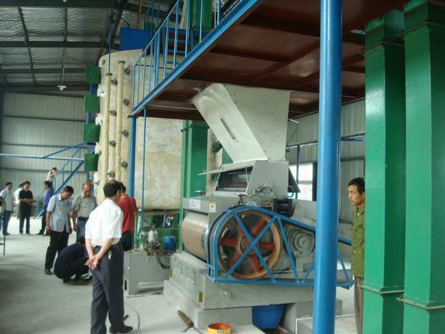 湖北廣華集團150噸菜籽預(yù)榨車間